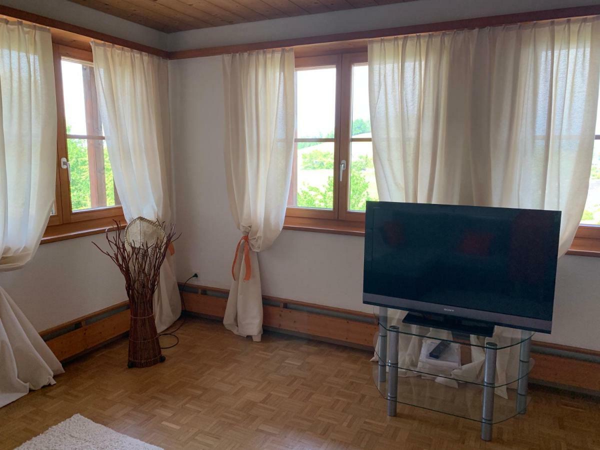 Bed & Breakfast Region Murtensee Münchenwiler Kültér fotó